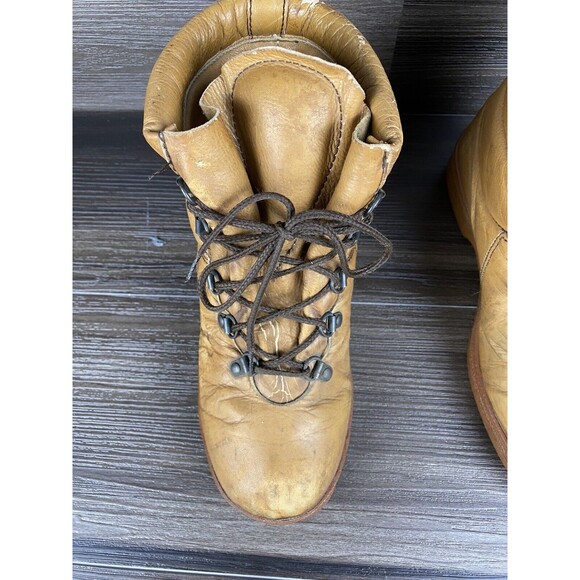 Vintage St Moritz‎ rally Hiking Boots WOMENS 8 D Leather /  Lined - Picture 3 of 12